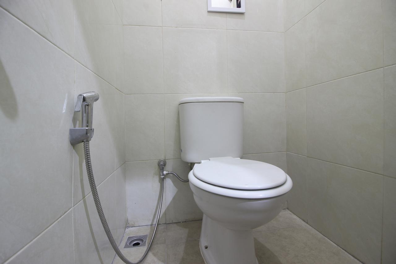 Maguwo Reddoorz Plus Near Stie Ykpn 2 מראה חיצוני תמונה